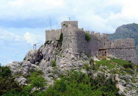 Natali Appartement Omiš Buitenkant foto