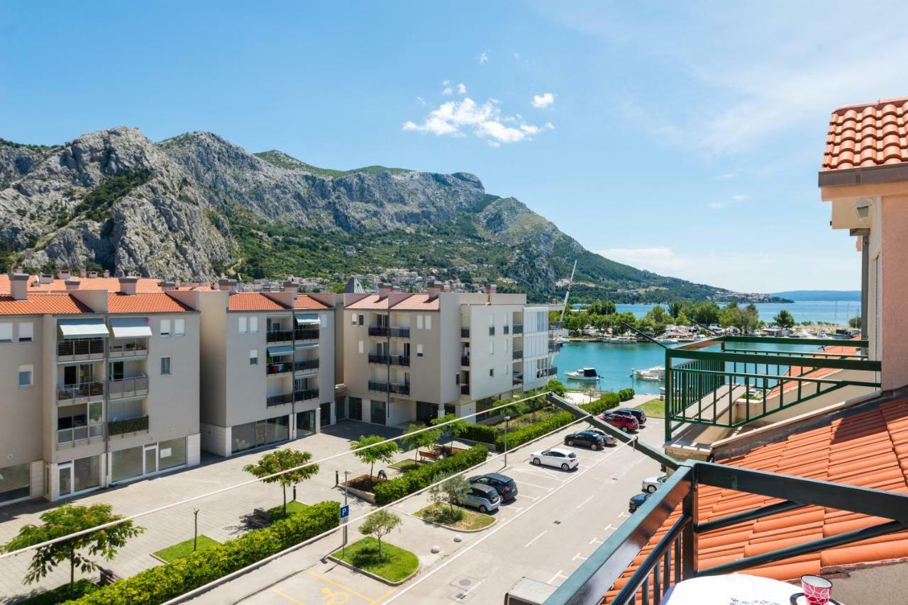Natali Appartement Omiš Buitenkant foto