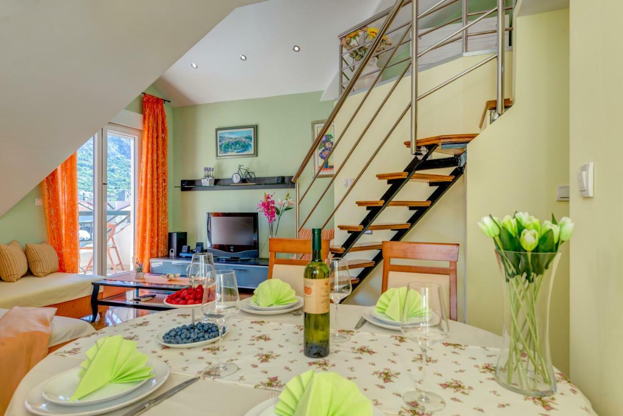 Natali Appartement Omiš Buitenkant foto